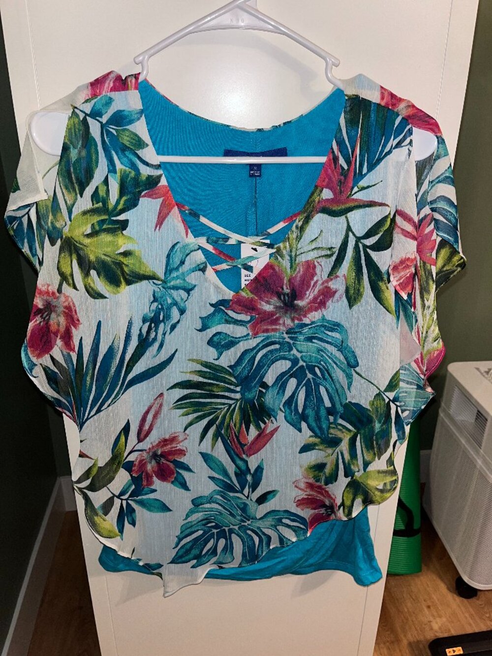 Apt. 9 Tropical Floral Layered Chiffon Blouse Size M NWT